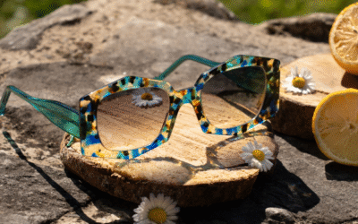 Et si la couleur de tes lunettes devenait ton super pouvoir ?