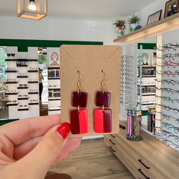 Boucles d’oreilles Rouge et Bordeaux Doré – DADO La Fabrique à Lunettes